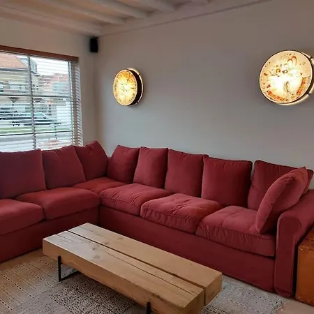 Zee En Vakantiehuis Met Tuin-terras, 10 Personen 別荘 クノック・ヘイスト